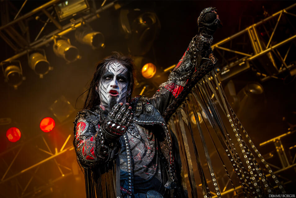 Dimmu Borgir