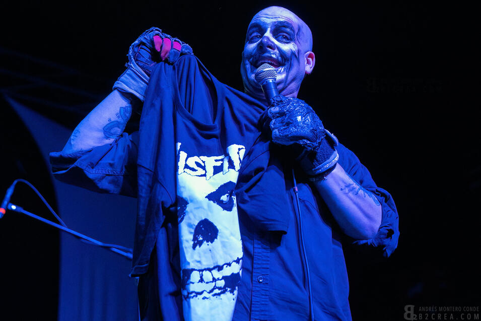 MICHALE GRAVES
