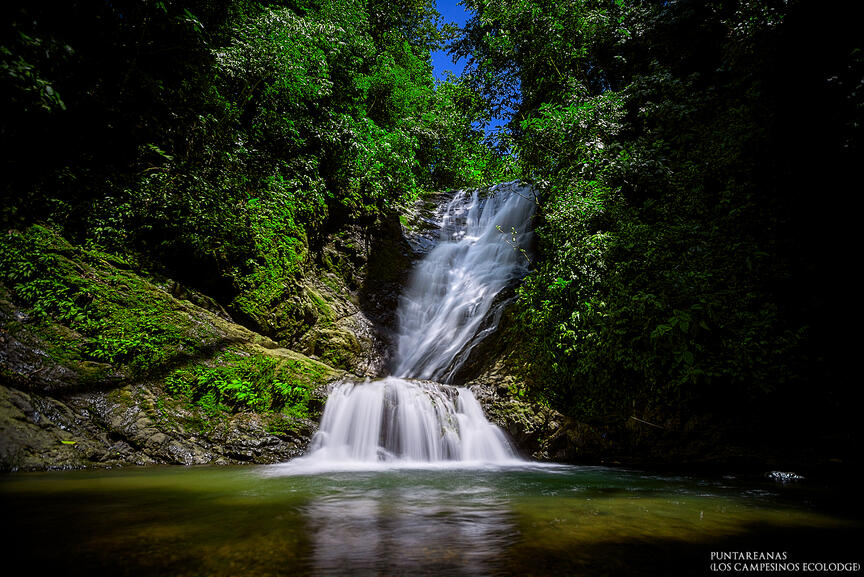 Los campesinos waterfalls