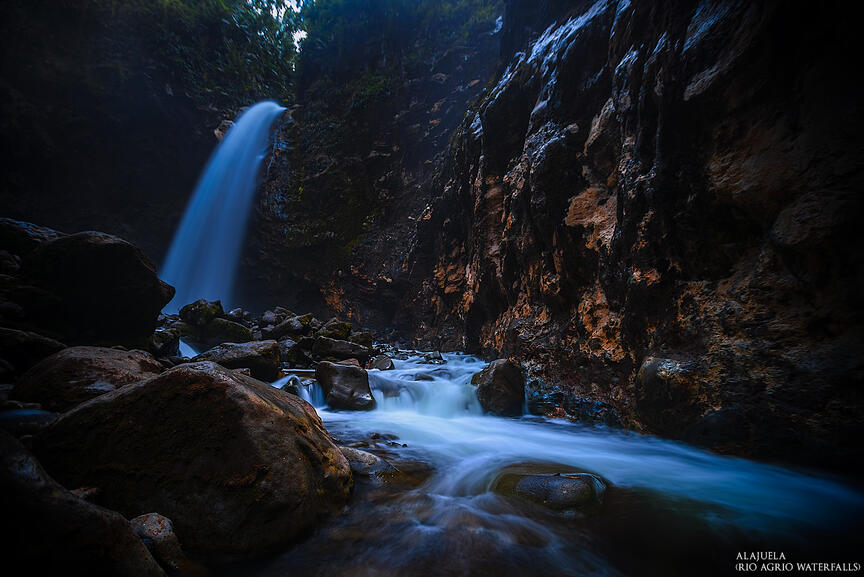 Rio agrio waterfall